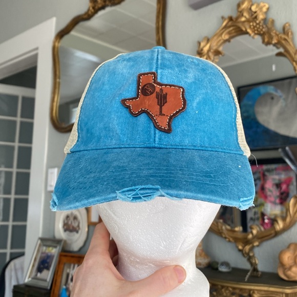 Texas Baseball Hat Leather Patch Distressed Blue Trucker Hat State Outline Adams - Picture 1 of 9